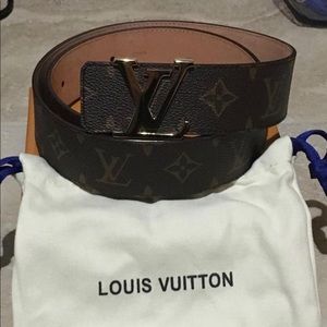 Authentic Louis Vuitton Initials belt